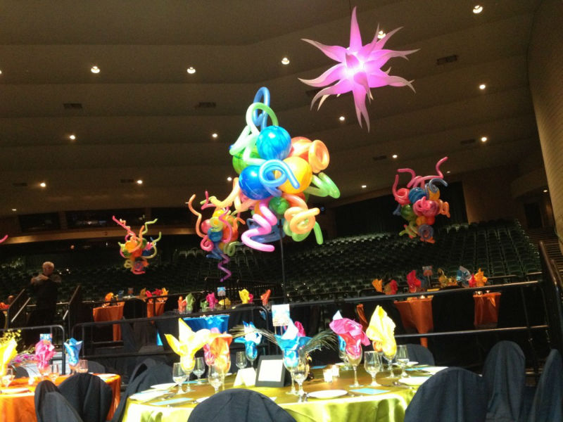 Winking Derby balloon decorations Tampa Florida