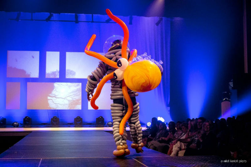 Dunedin Wearable Art Show 2015 Winking Derby