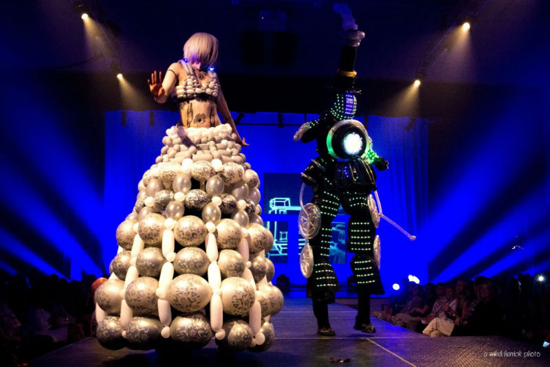 Dunedin Wearable Art Show 2015 Winking Derby